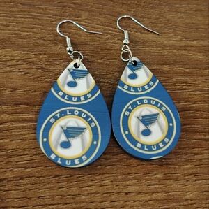 St. Louis Blues Teardrop Earrings | NHL Hockey Fan Jewelry | Blue Dangle Earring